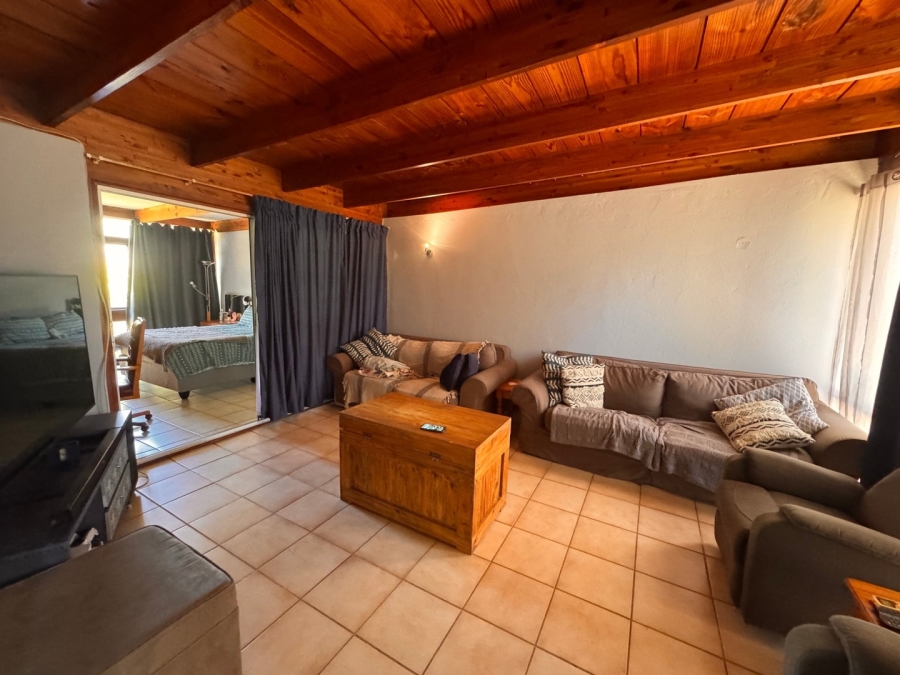 7 Bedroom Property for Sale in Table View Western Cape